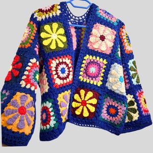 Handmade Crochet Crop Cardigan, Boho Patchwork Daisy Granny Square Jacket, Vintage 70s Inspired, Handmade Gift,Vintage Jacket, for her gift